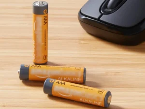 Alkaline AAA battery